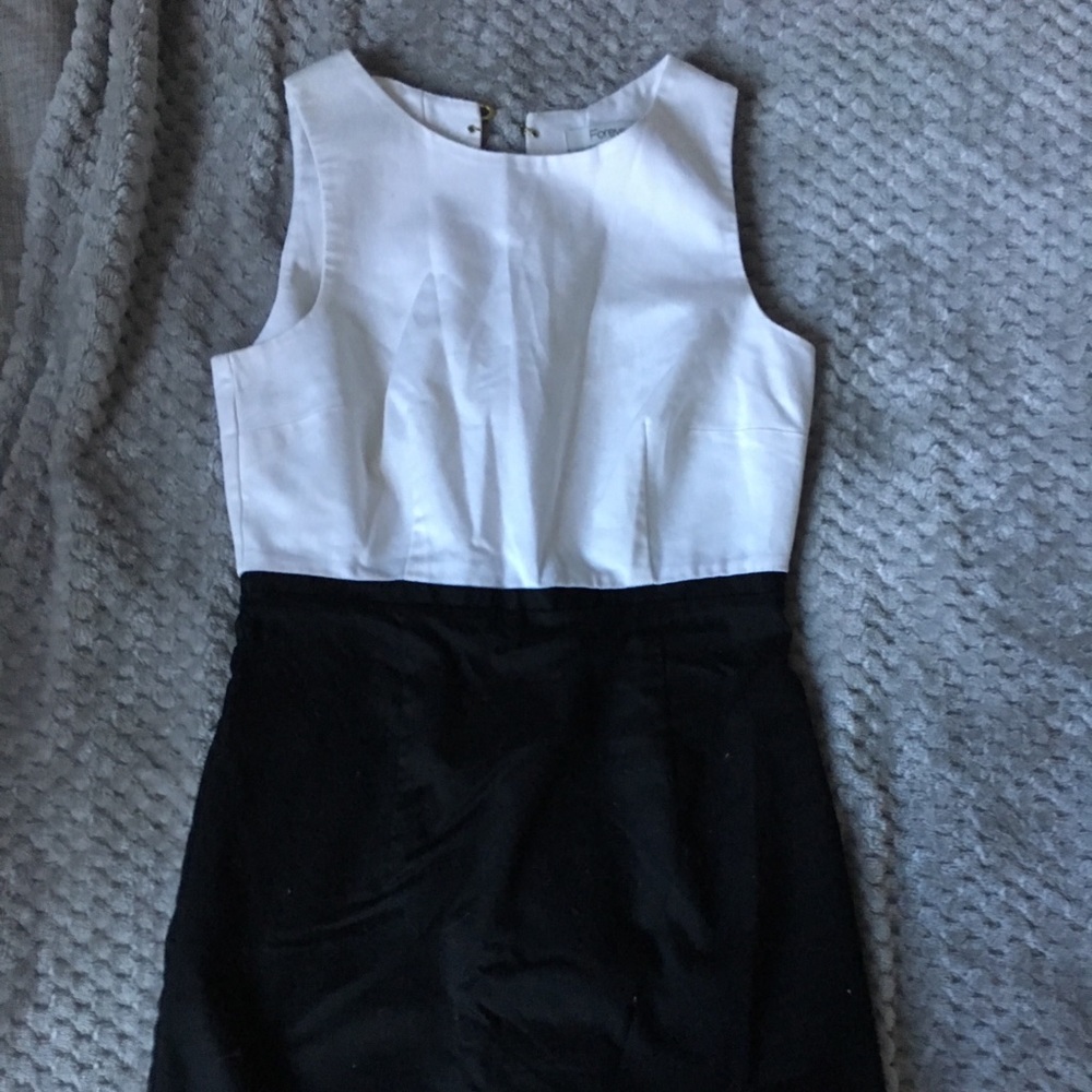 Small F21 Black and White Work dress